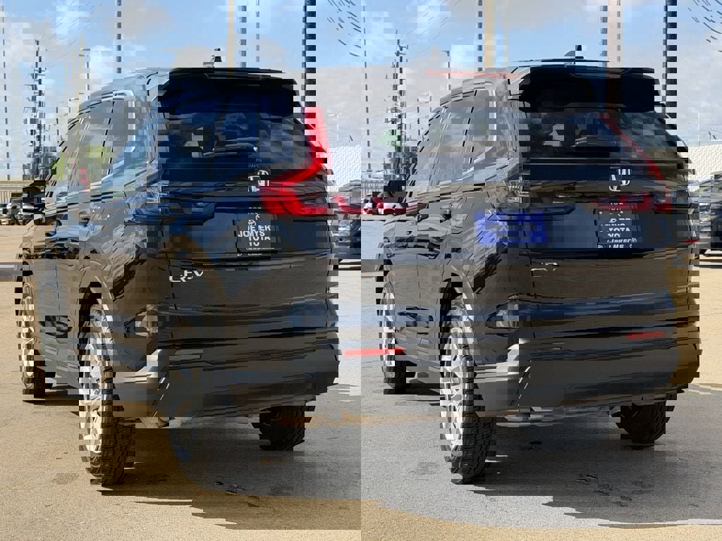 Used 2025 Honda CR-V LX image 7