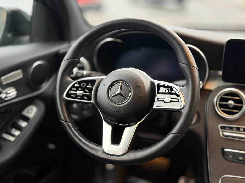 Used 2022 Mercedes-Benz GLC 300 4MATIC image 13