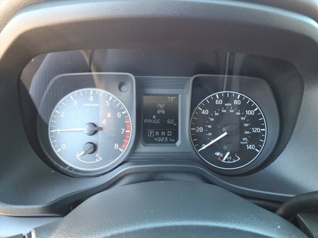 Used 2017 Nissan Titan S AWD/4WD image 14