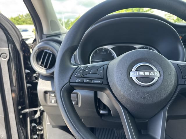 New 2025 Nissan Kicks Play S FWD image 16