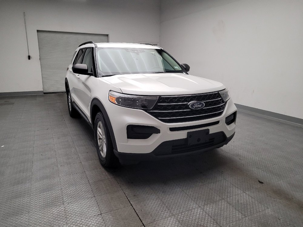 Used 2020 Ford Explorer XLT w/ Comfort Package image 14