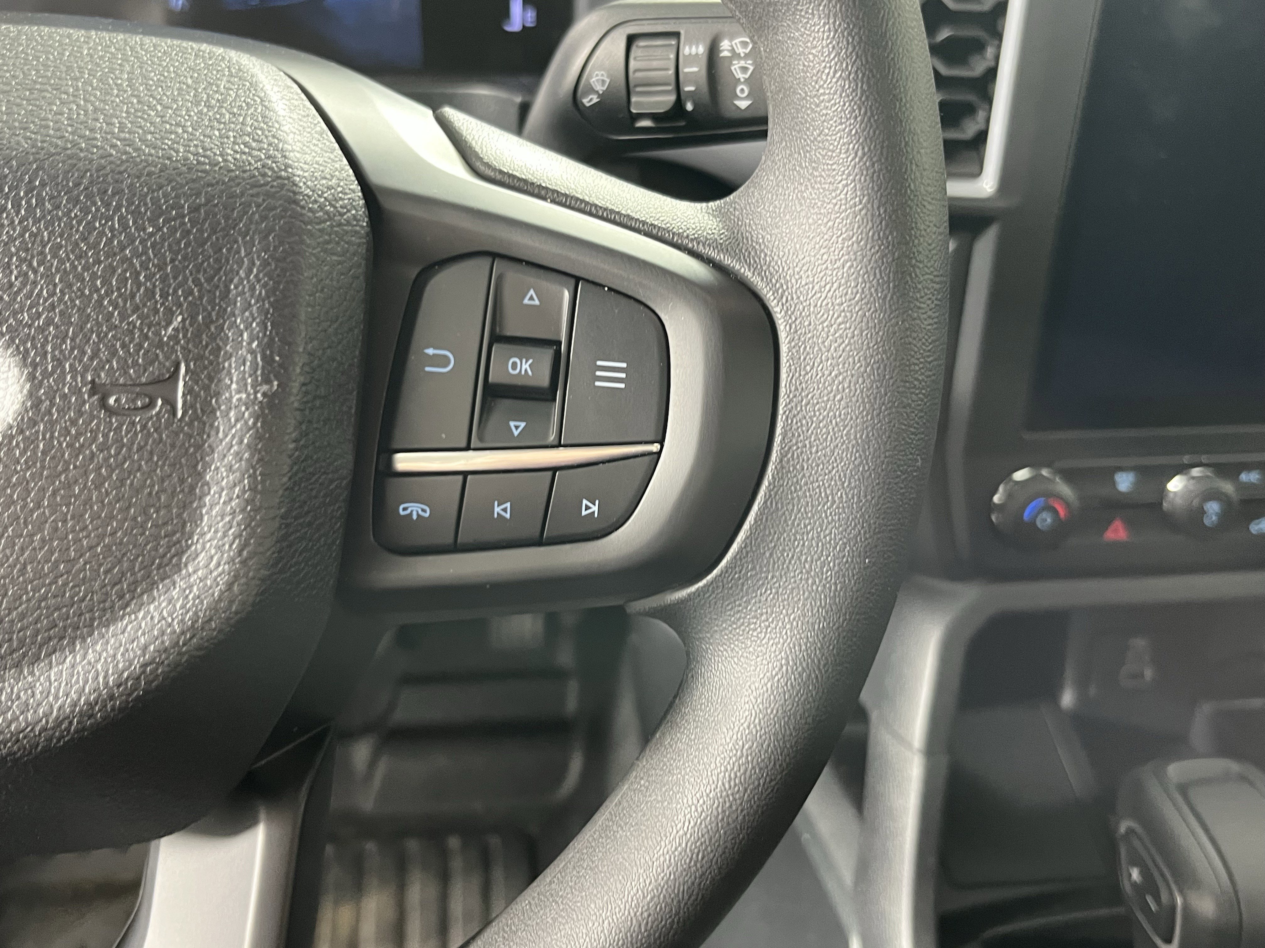 Used 2025 Ford Ranger XL w/ Trailer Tow Package image 19