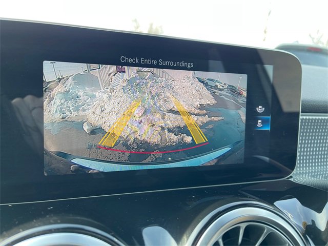 Used 2020 Mercedes-Benz GLB 250 4MATIC image 27