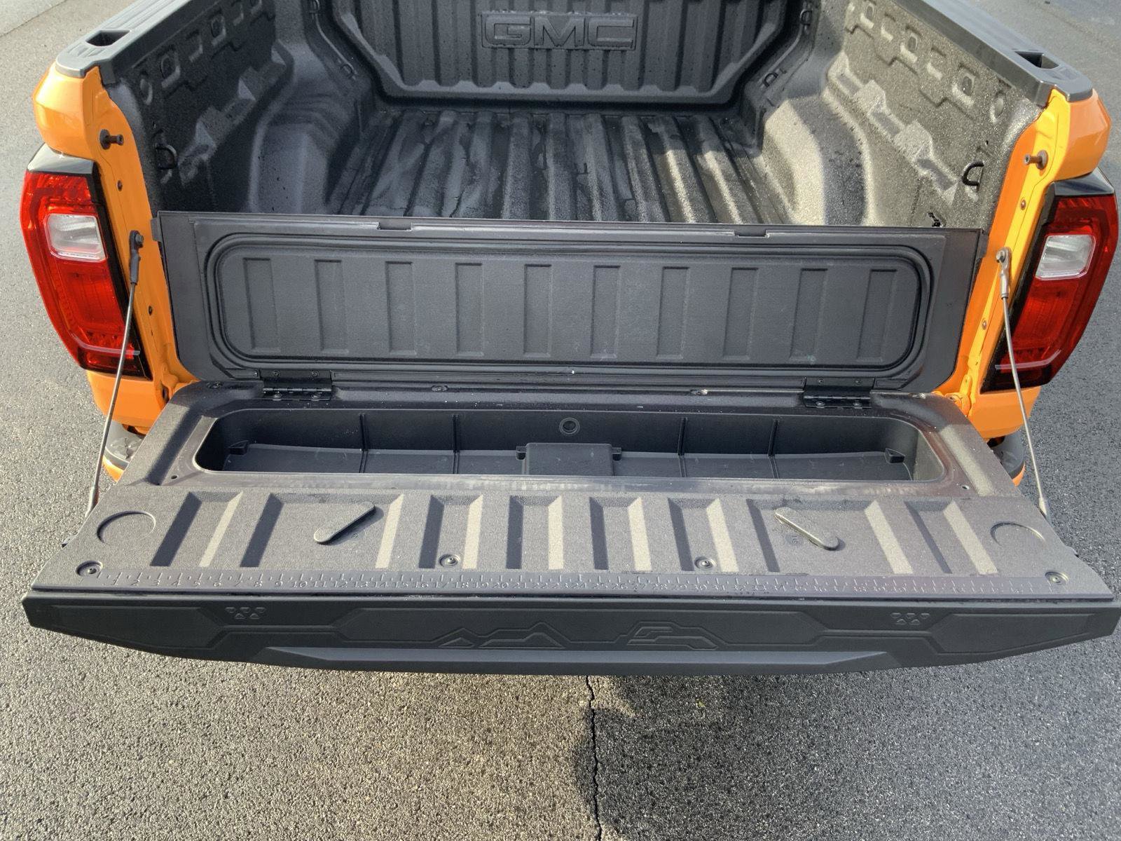 New 2026 GMC Canyon AT4 image 13