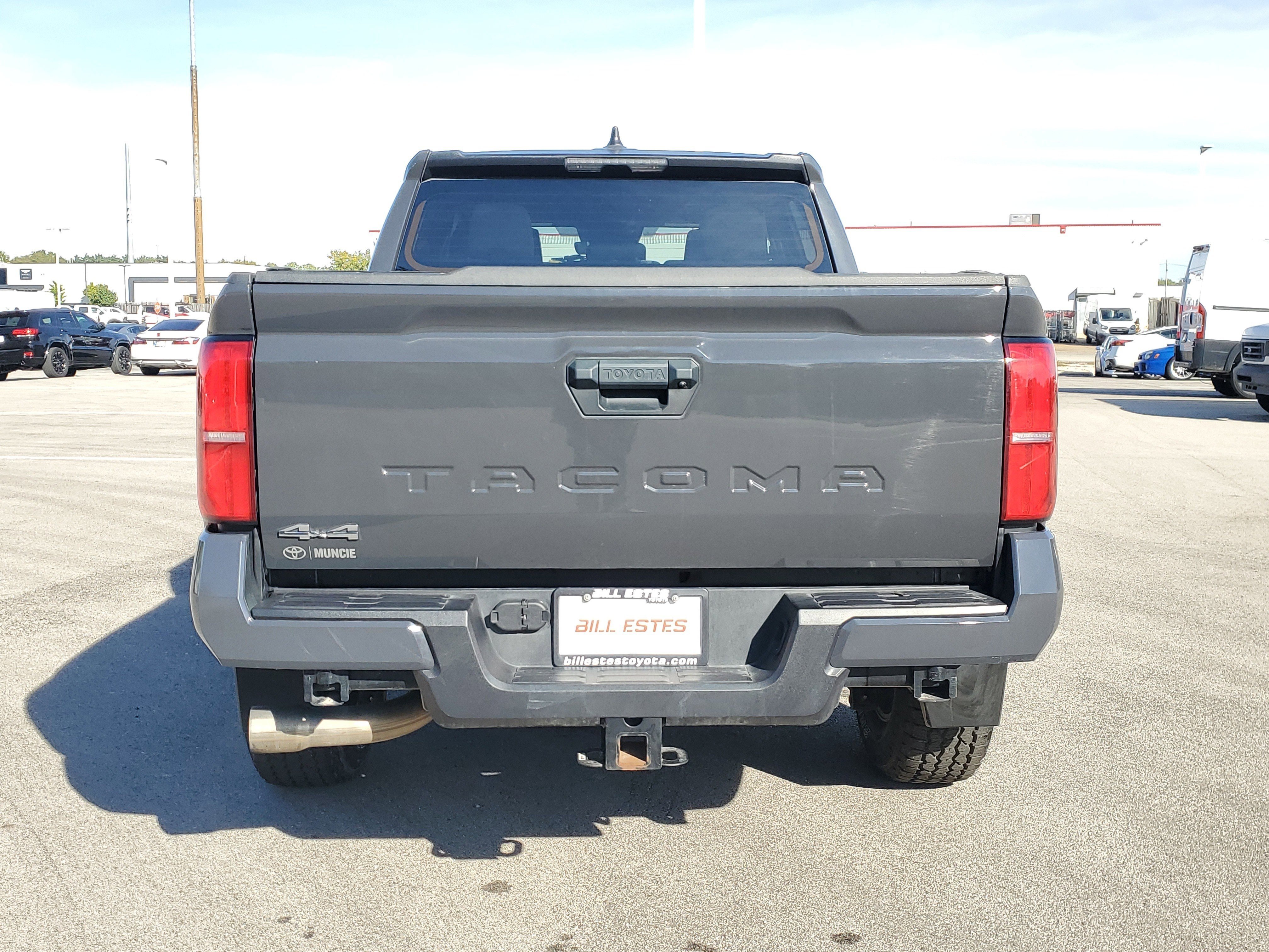 Used 2024 Toyota Tacoma SR5 image 5