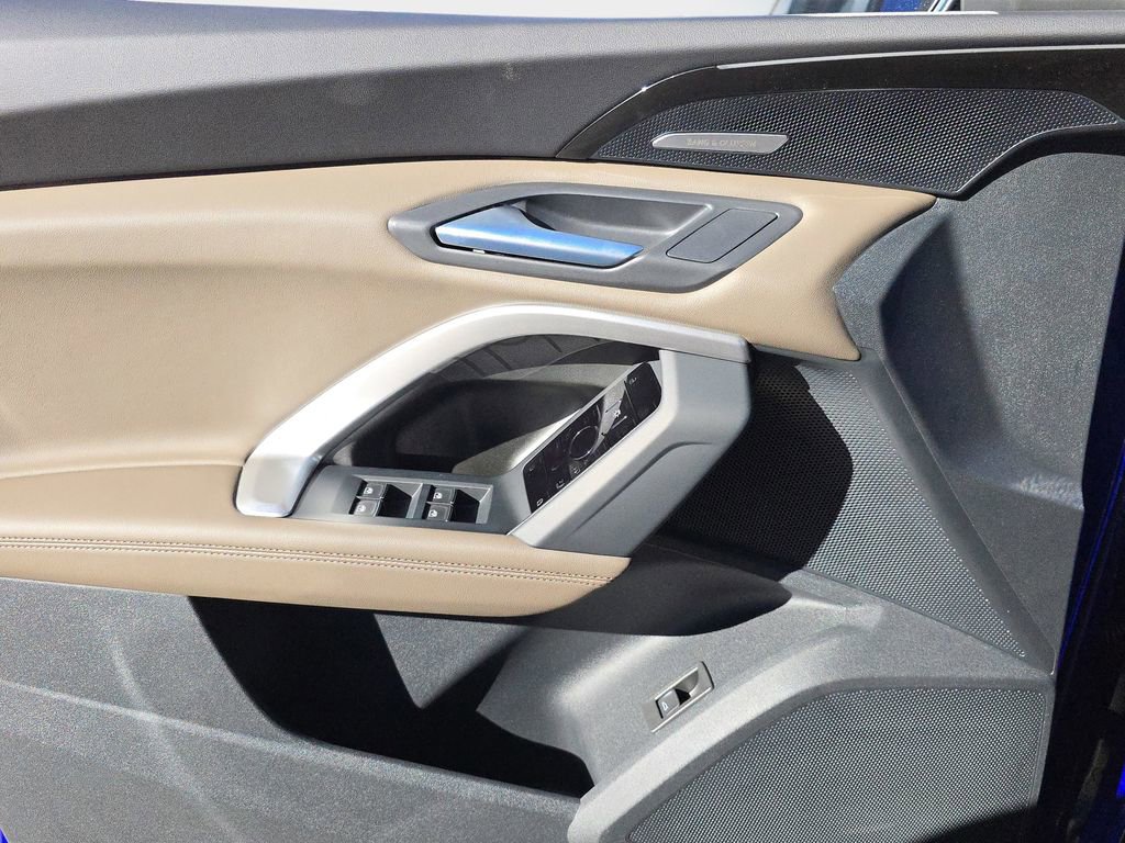 New 2025 Audi Q5 Premium Plus image 18