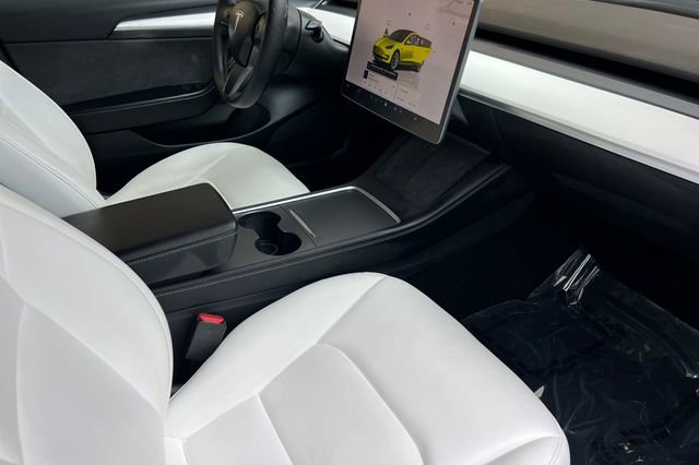 Used 2022 Tesla Model 3 Long Range AWD/4WD image 18