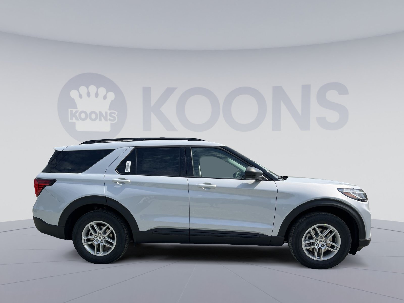 New 2026 Ford Explorer Active AWD/4WD image 8
