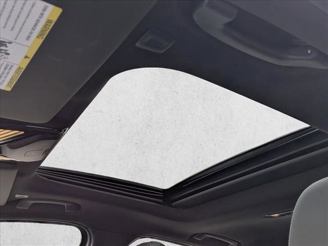 Certified 2025 BMW 330i xDrive Sedan w/ Convenience Package image 17