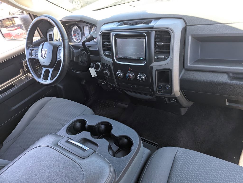 Used 2014 RAM 1500 ST w/ SXT Appearance Group AWD/4WD image 31