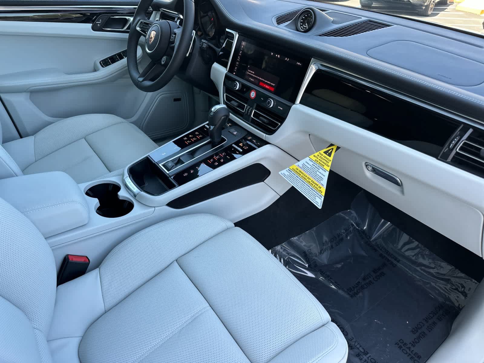 New 2026 Porsche Macan S AWD/4WD image 17