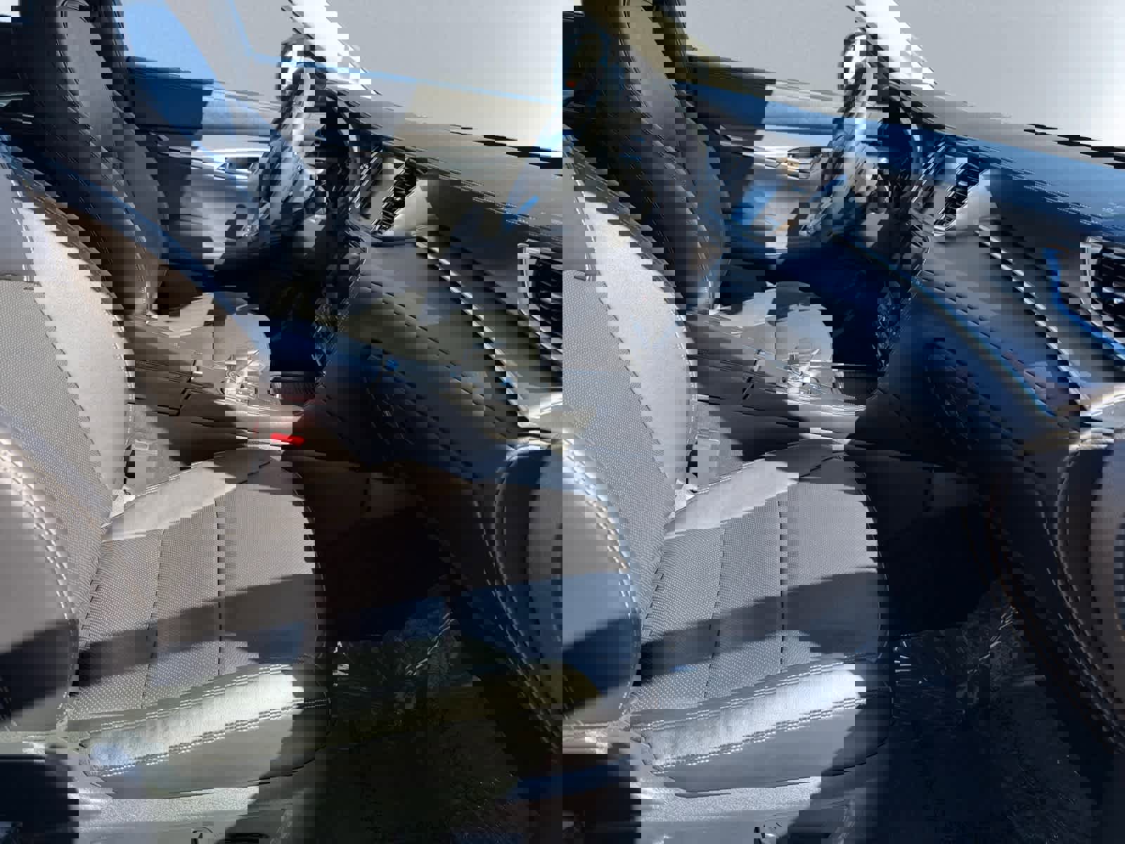 Used 2022 INFINITI QX50 Luxe image 40