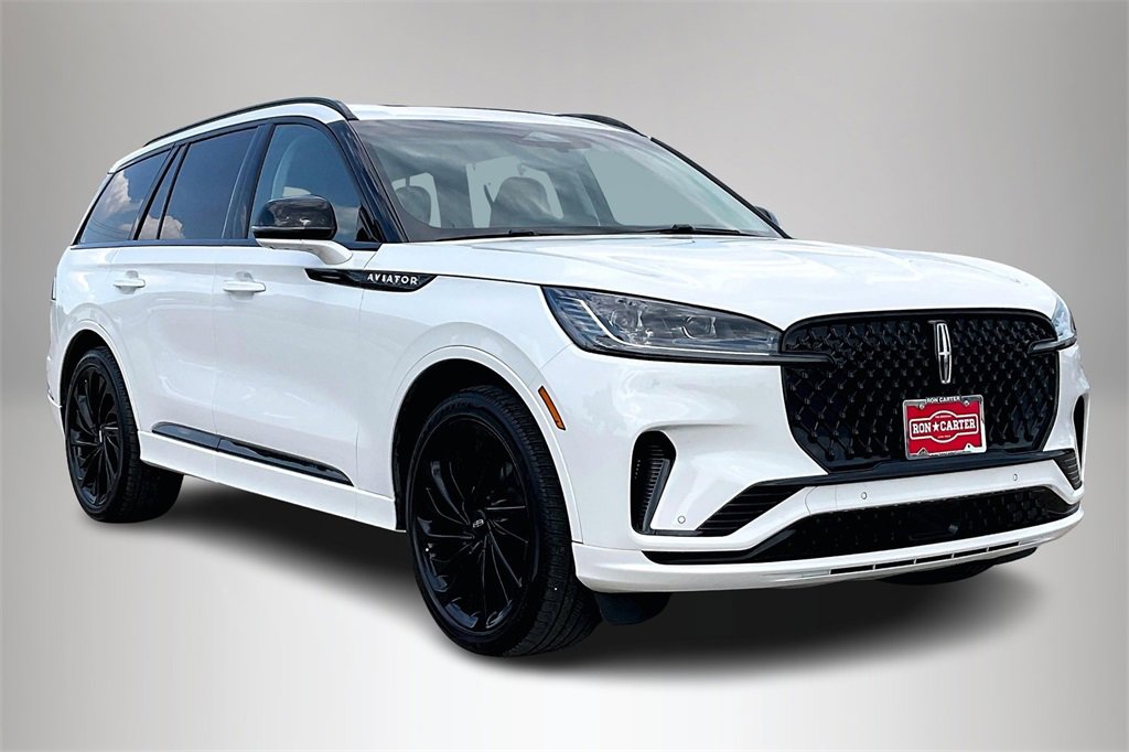 Used 2025 Lincoln Aviator Reserve w/ Jet Appearance Package
