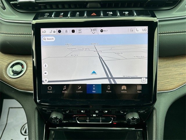 Used 2024 Jeep Grand Cherokee Summit w/ Adv Protech Group IV image 27