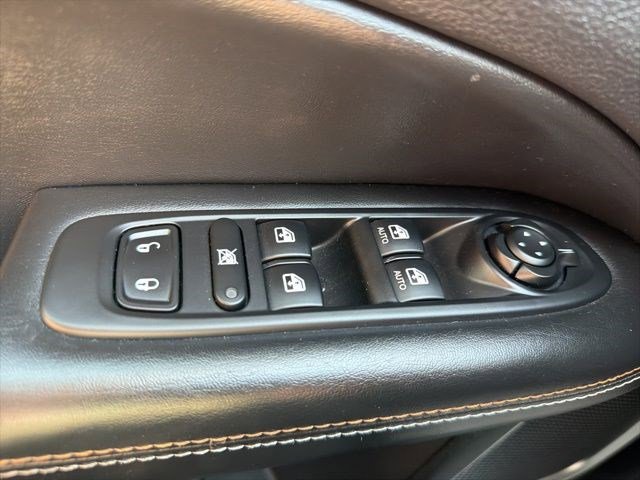 Used 2018 Jeep Compass Latitude w/ Popular Equipment Group AWD/4WD image 27