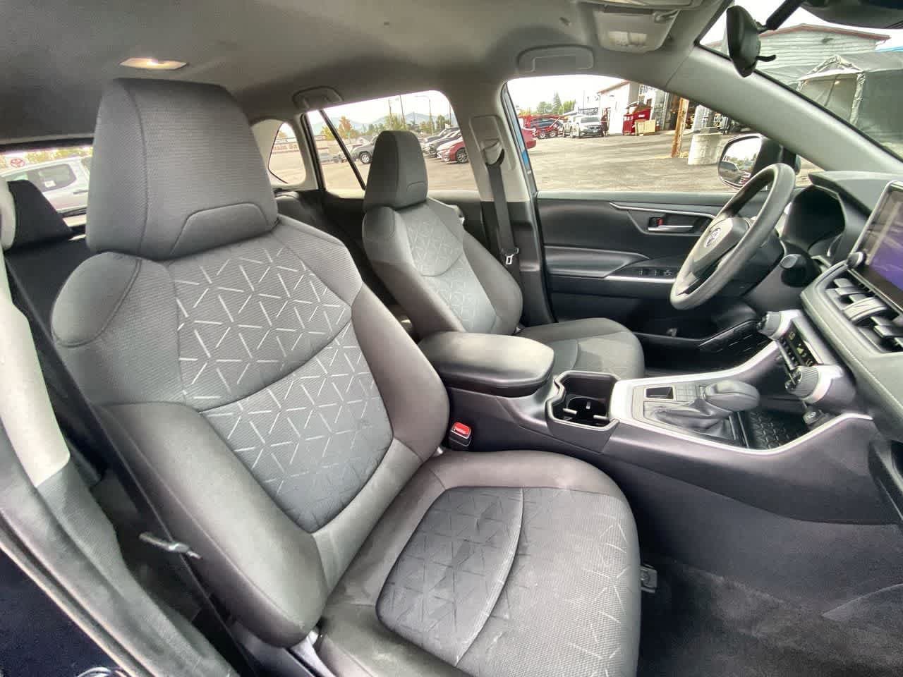 Certified 2025 Toyota RAV4 XLE AWD/4WD image 23
