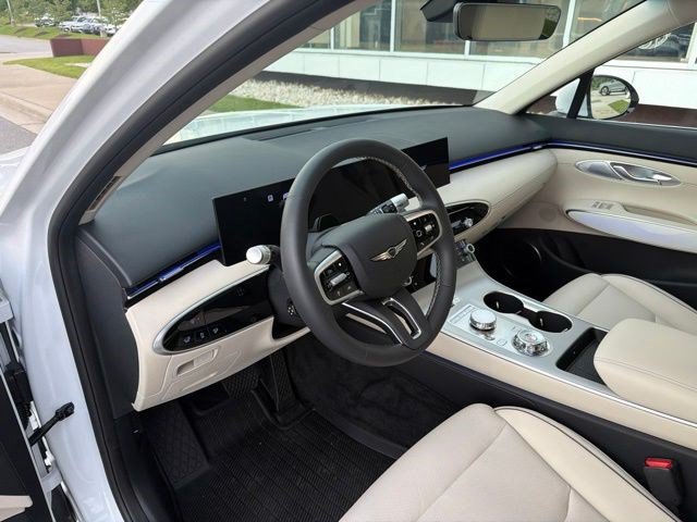 Used 2026 Genesis GV70 2.5T Advanced AWD/4WD image 12