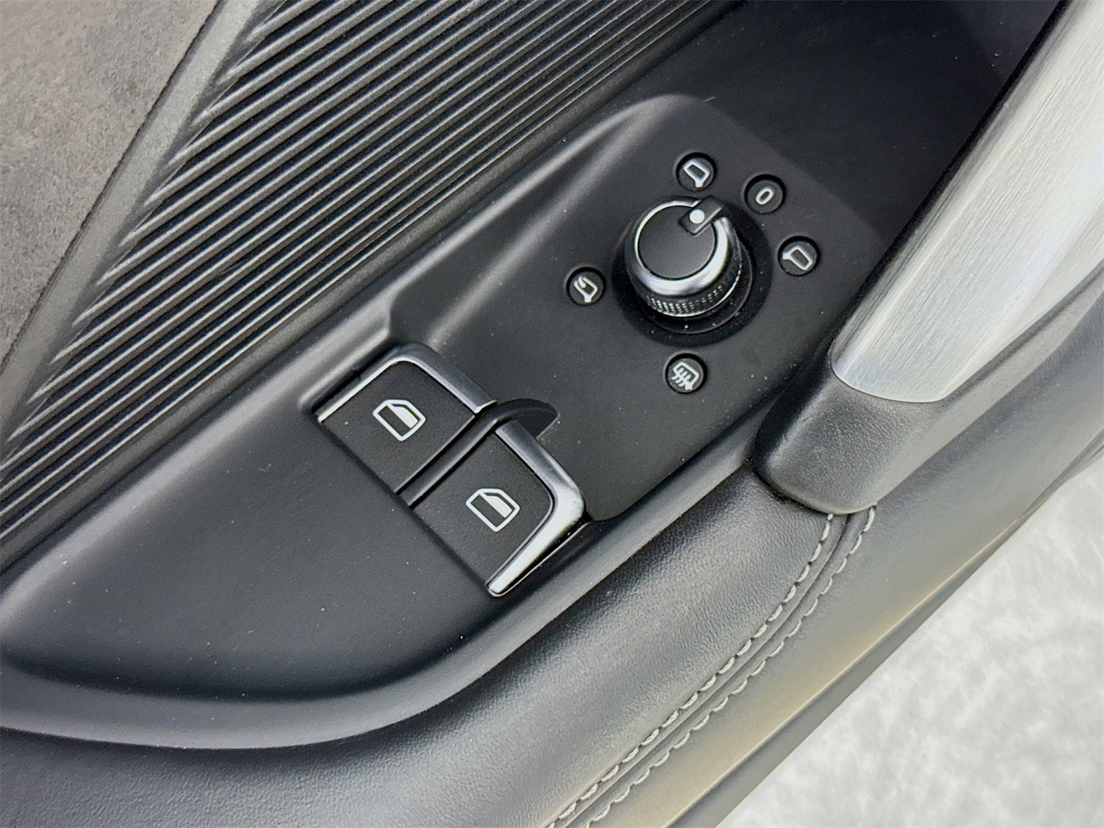 Used 2019 Audi TT 2.0T image 18