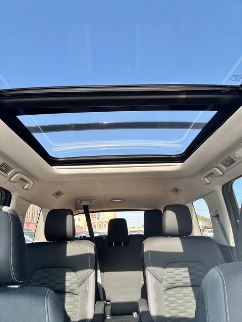 Certified 2022 Nissan Pathfinder SV w/ SV Premium Package image 33