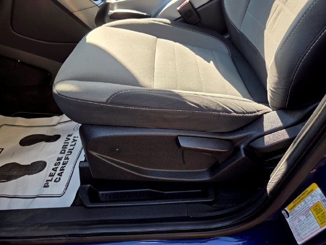 Used 2015 Ford Escape SE FWD image 13
