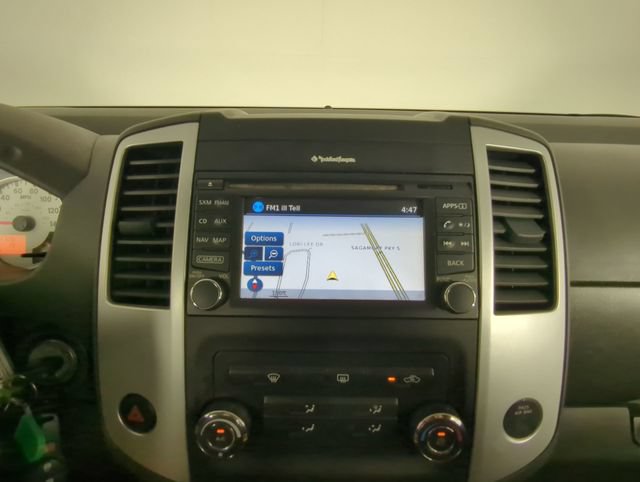 Used 2015 Nissan Xterra PRO-4X w/ Nevada Tow Package AWD/4WD image 22