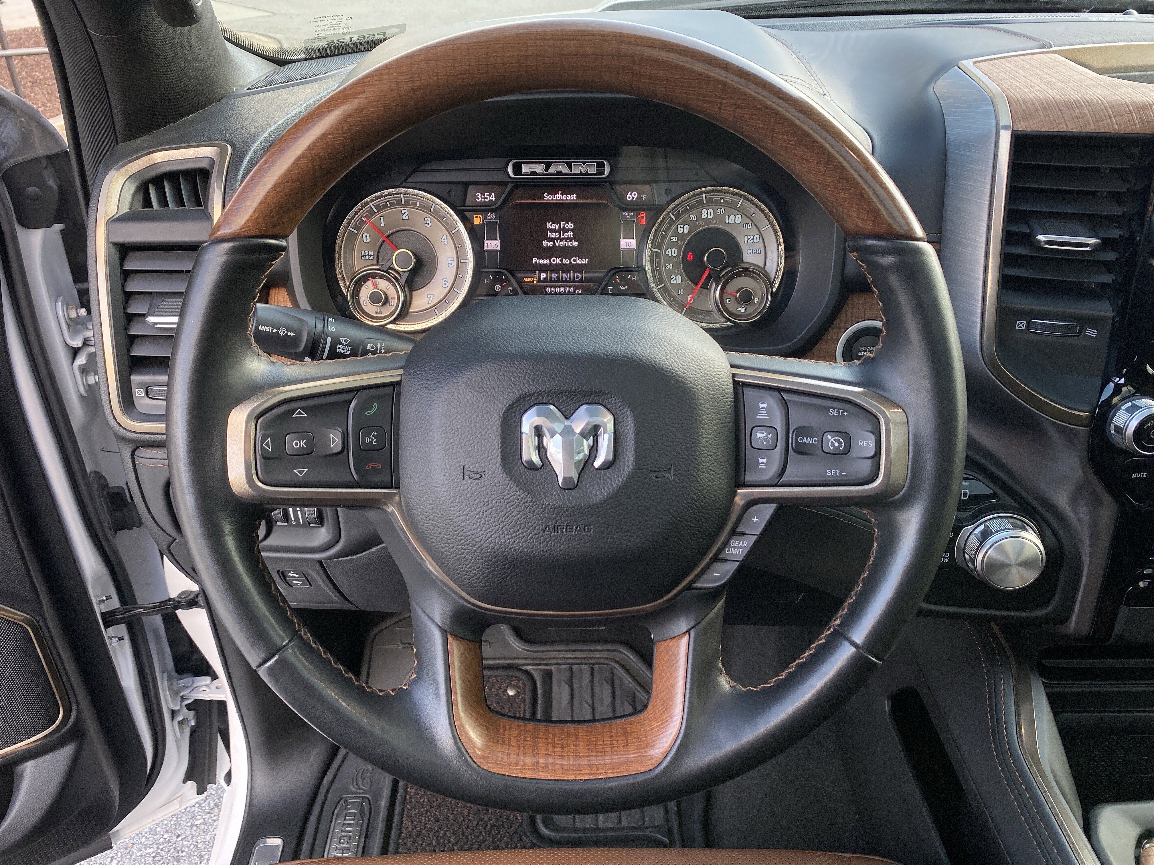 Used 2021 RAM 1500 Limited image 10