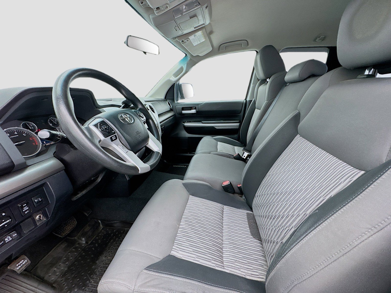 Used 2017 Toyota Tundra SR5 RWD image 13
