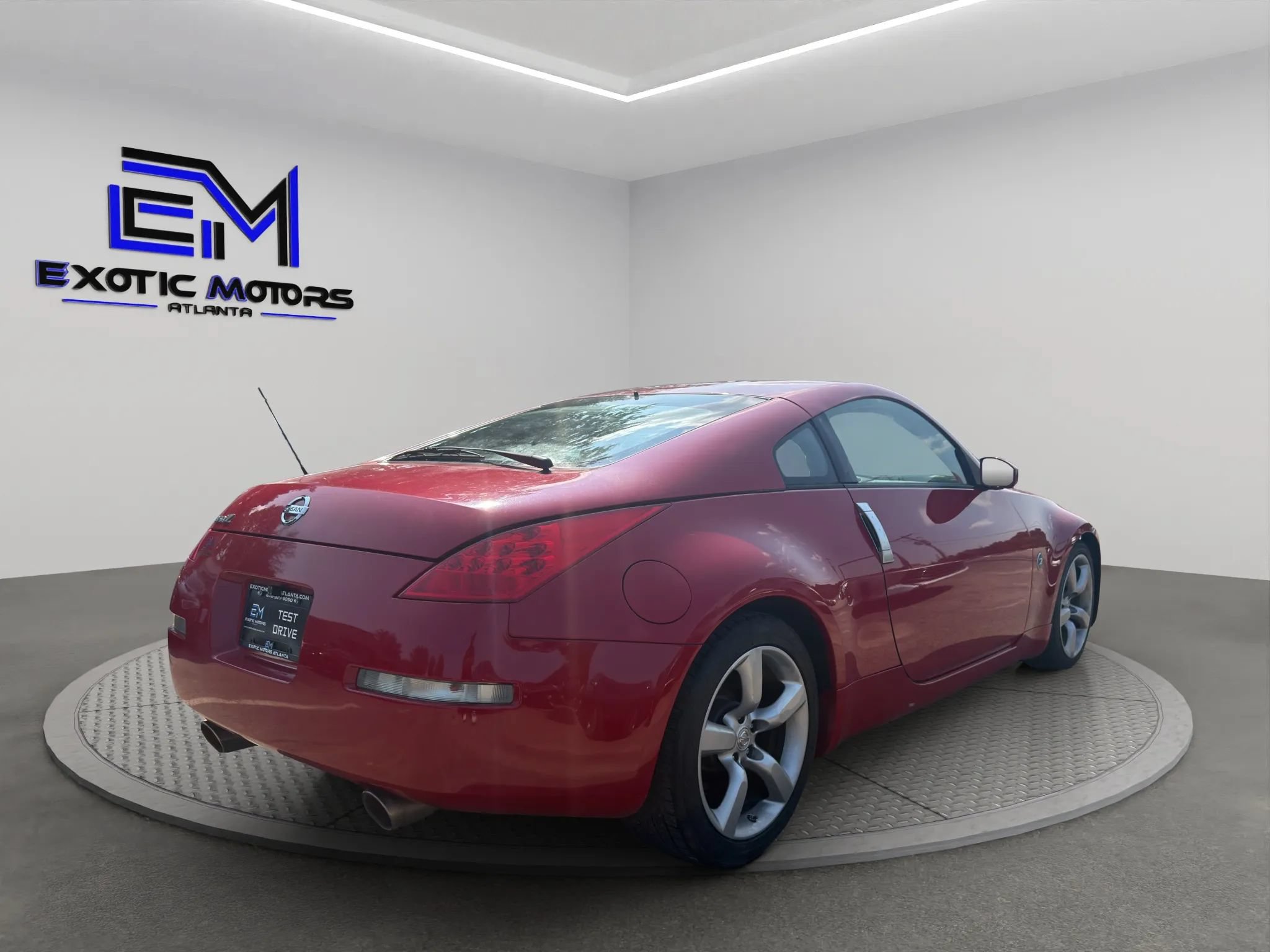 Used 2006 Nissan 350Z Enthusiast w/ (N93) Cargo Convenience Pkg RWD image 6
