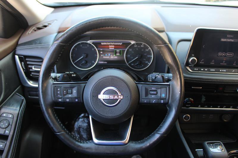 Used 2022 Nissan Rogue SV w/ SV Premium Package FWD image 9