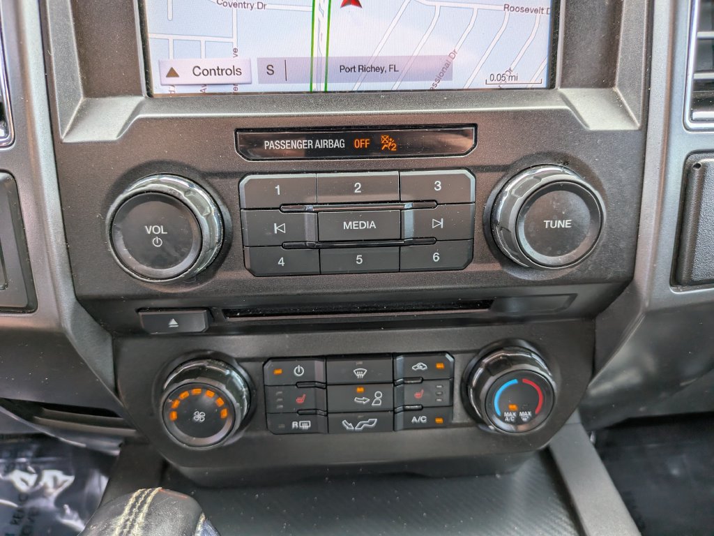 Certified 2018 Ford F150 XLT w/ Equipment Group 302A Luxury AWD/4WD image 29