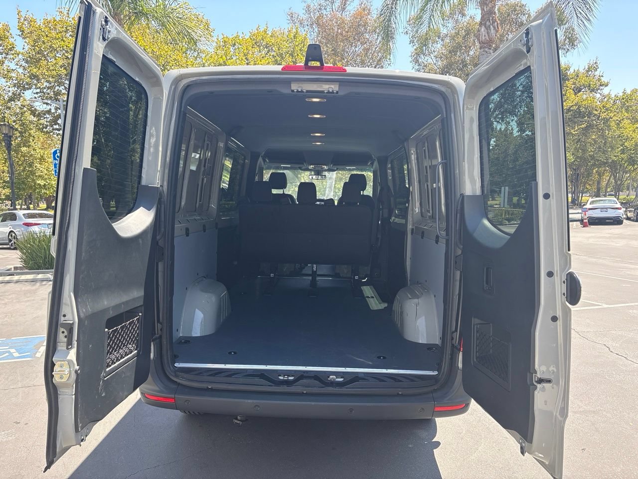 Certified 2025 Mercedes-Benz Sprinter 2500 image 6