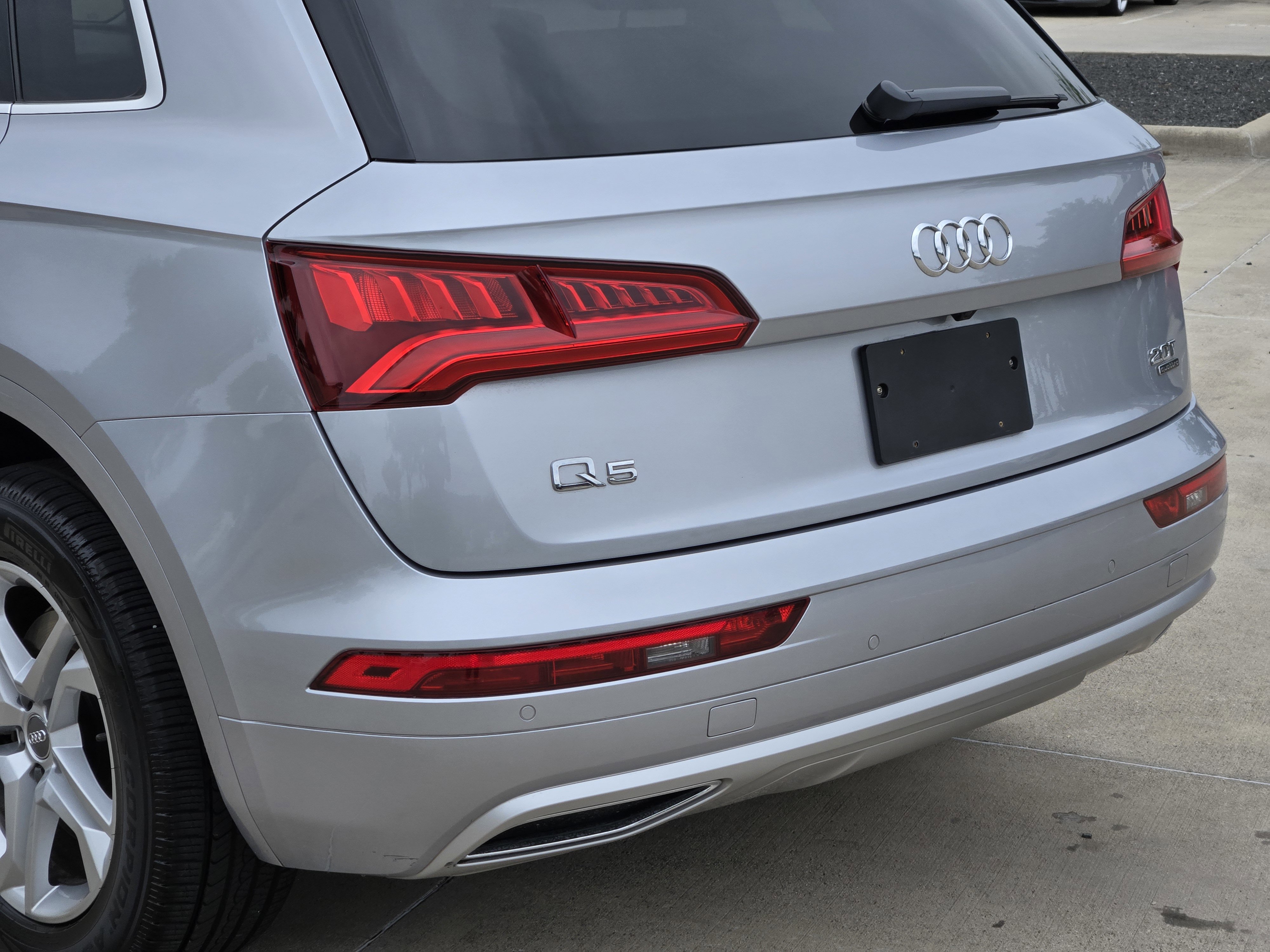 Used 2018 Audi Q5 2.0T Premium Plus AWD/4WD image 16