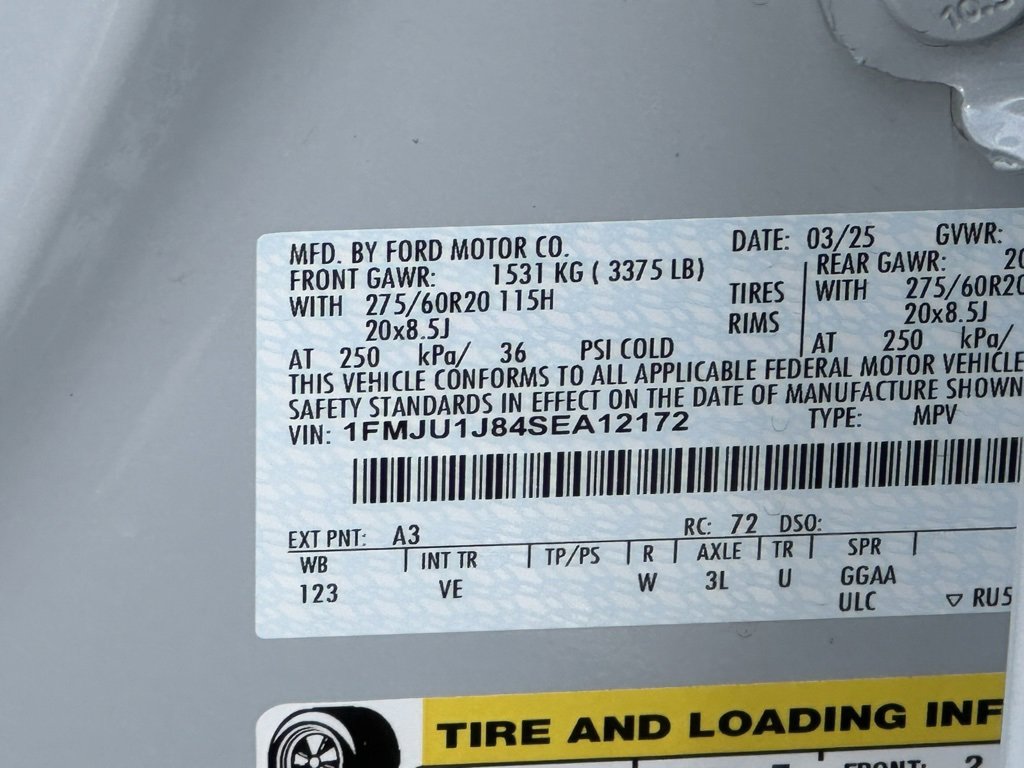 Used 2025 Ford Expedition Active image 52