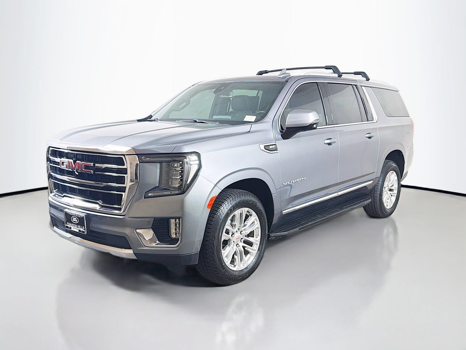Used 2022 GMC Yukon XL SLT w/ SLT Premium Package