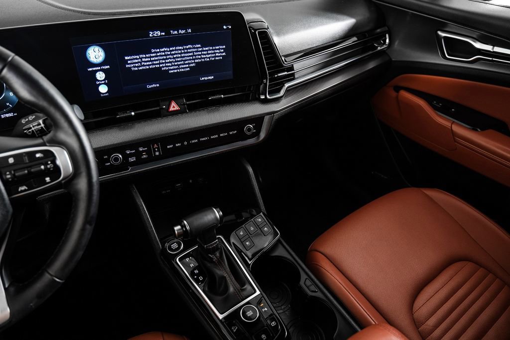 Used 2024 Kia Sportage SX image 23