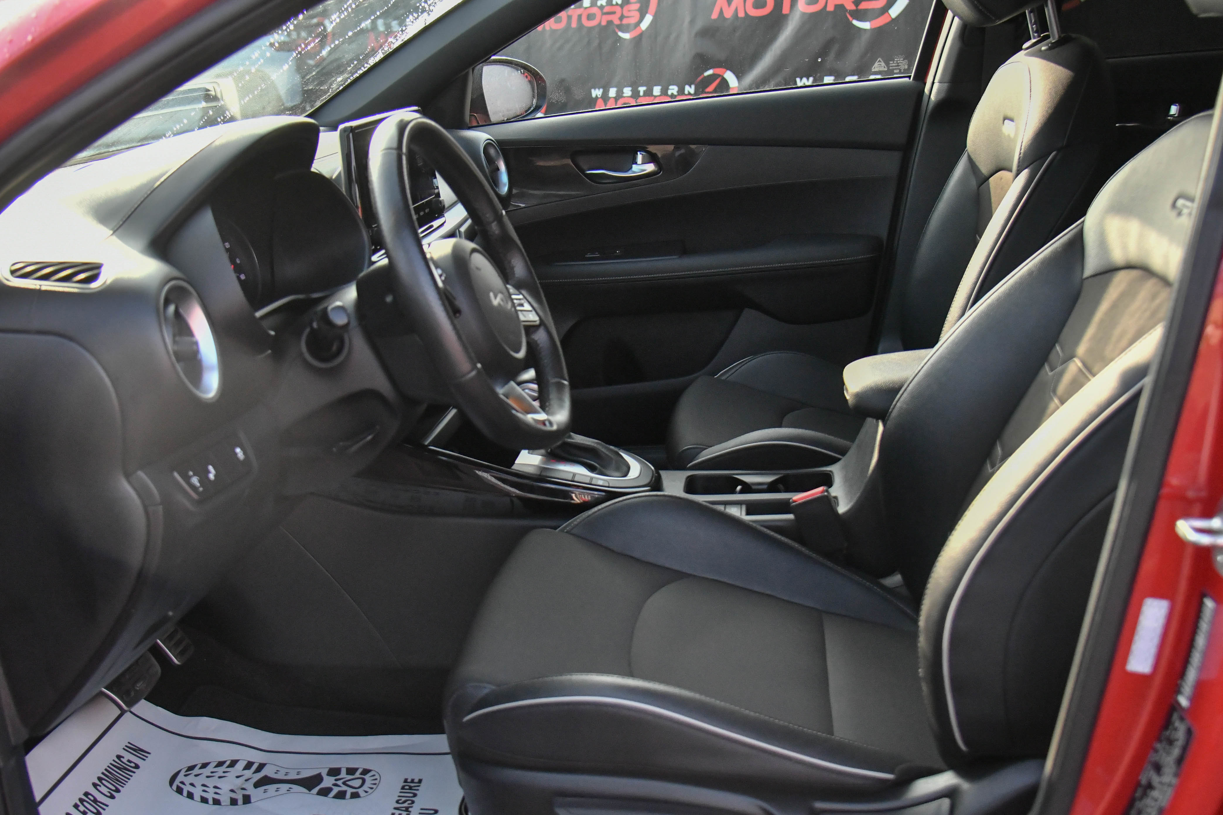 Used 2024 Kia Forte GT-Line image 17