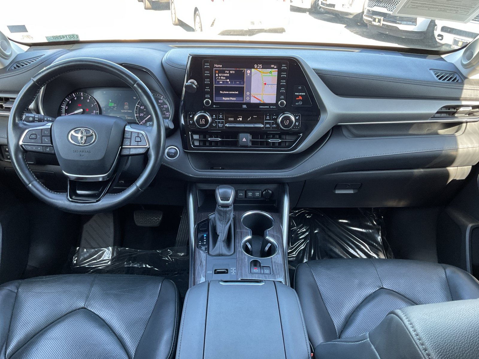 Used 2022 Toyota RAV4 XSE w/ XSE Grade Weather Package AWD/4WD image 15
