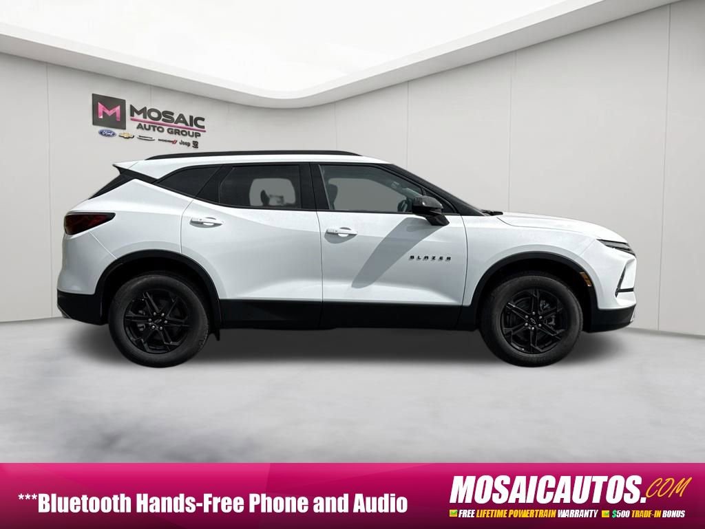 New 2026 Chevrolet Blazer LT w/ Convenience Package AWD/4WD image 9