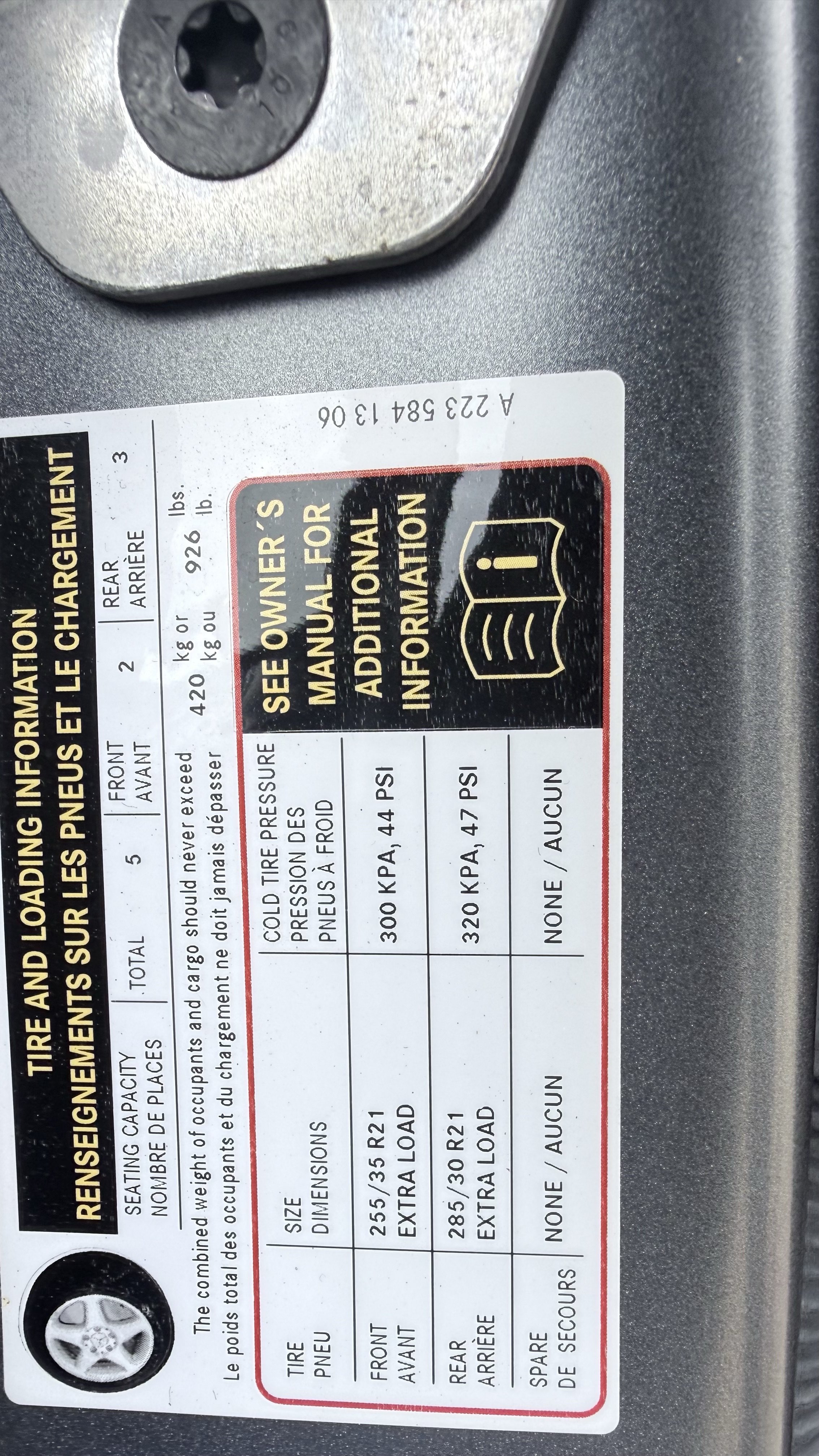 Used 2023 Mercedes-Benz S 500 4MATIC w/ AMG Line image 29