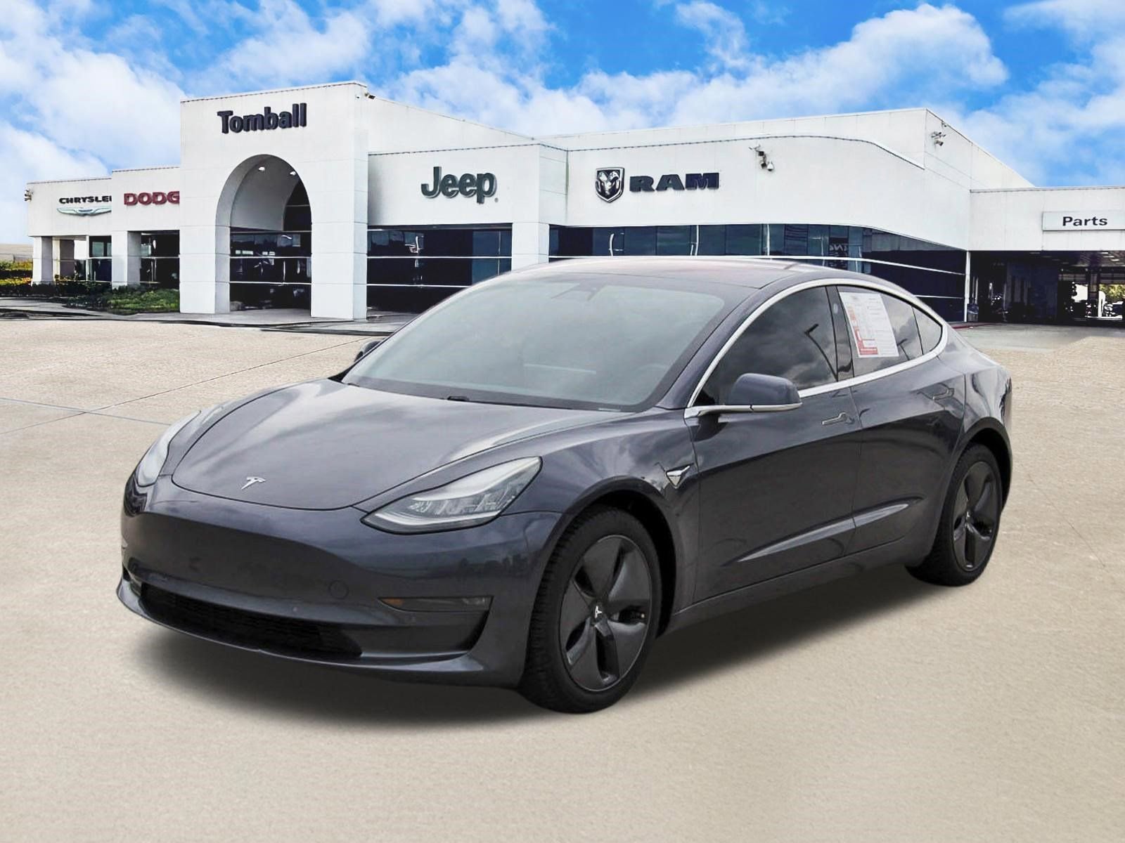 Used 2018 Tesla Model 3 Long Range image 3