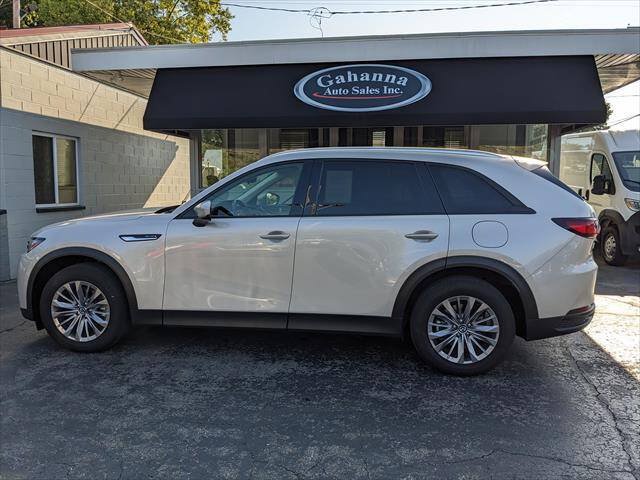 Used 2025 MAZDA CX-90 3.3 Turbo w/ Preferred Package AWD/4WD image 2
