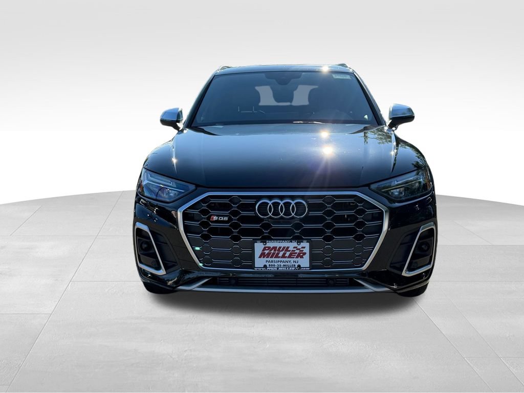 Used 2023 Audi SQ5 Premium Plus w/ Premium Plus Package AWD/4WD image 2