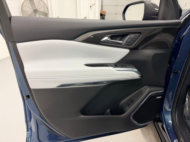 Certified 2026 Chevrolet Traverse High Country image 23