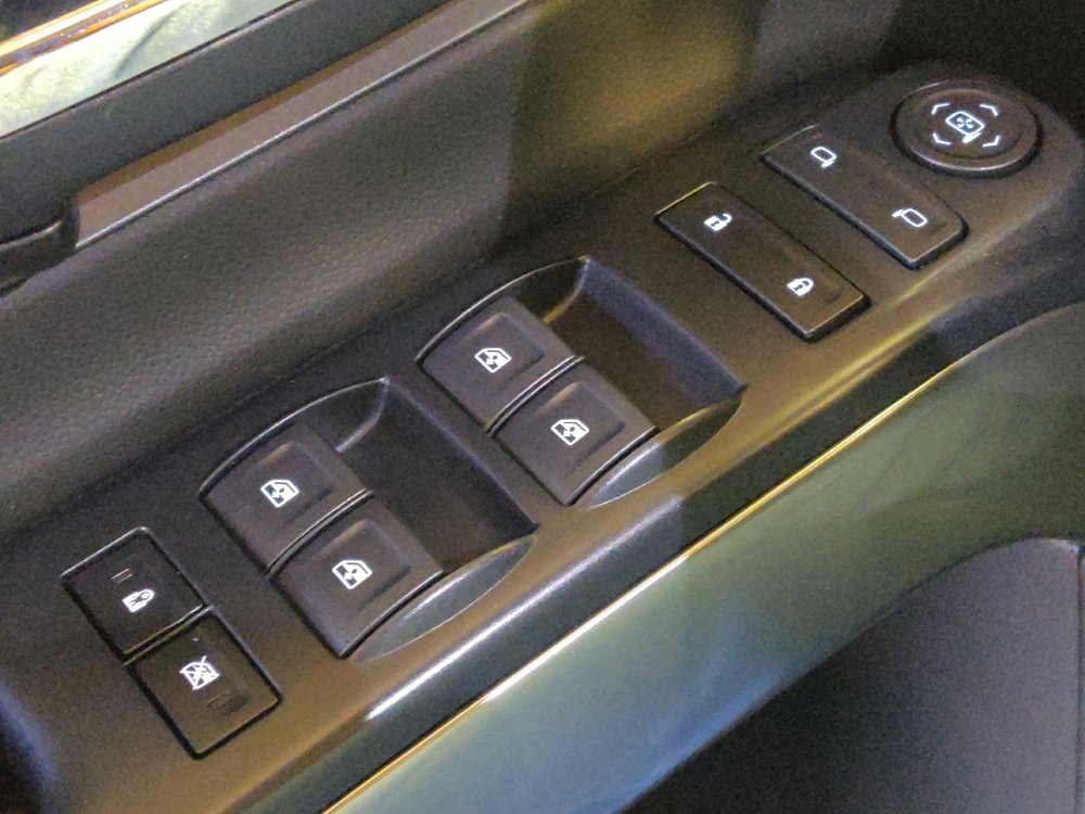 Used 2018 Chevrolet Silverado 1500 LT w/ All Star Edition RWD image 27