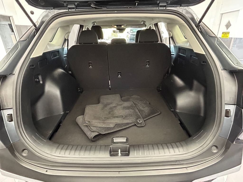 Used 2024 Kia Sportage LX image 26