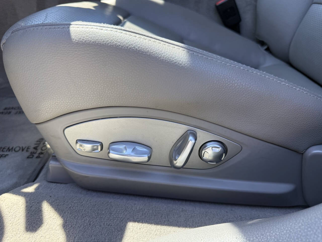 Used 2013 Porsche Panamera RWD image 22