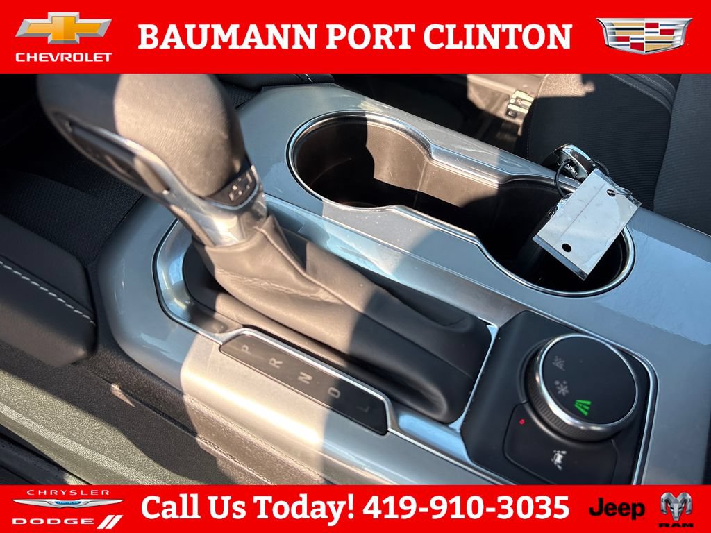 Used 2024 Chevrolet Blazer LT w/ Convenience Package FWD image 25