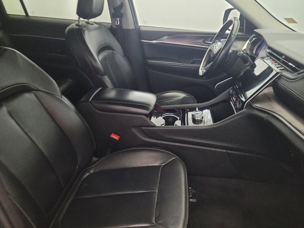 Used 2022 Jeep Grand Cherokee L Limited image 21