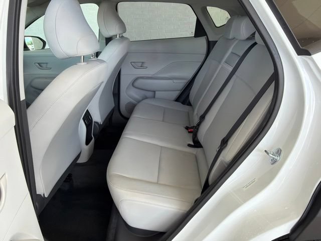 Used 2025 Hyundai Kona SEL AWD/4WD image 12