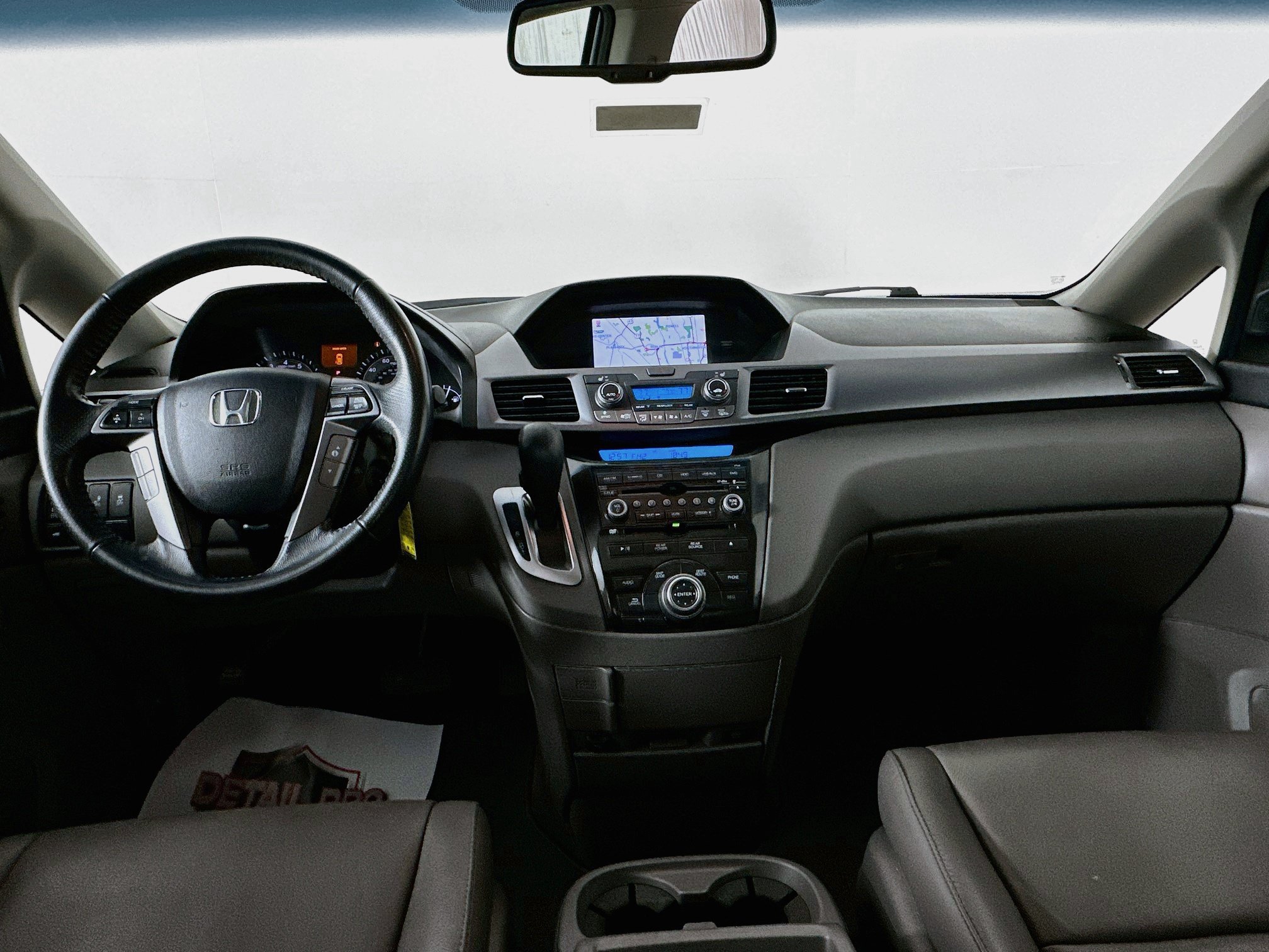 Used 2013 Honda Odyssey Touring Elite image 28